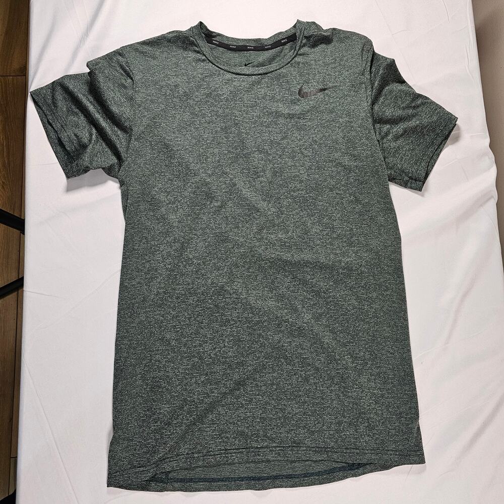 Nike Dri-FIT‎ T Shirt Womens Small Green Heather Athletic Short Sleeve Top